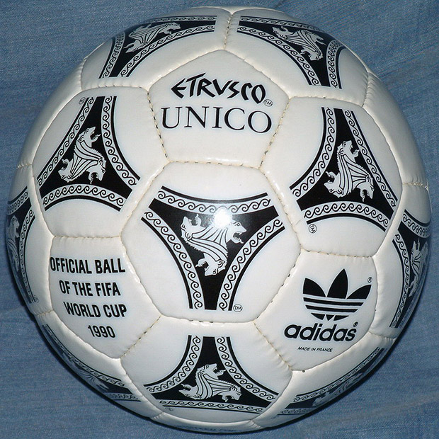 Ball_1990.jpg