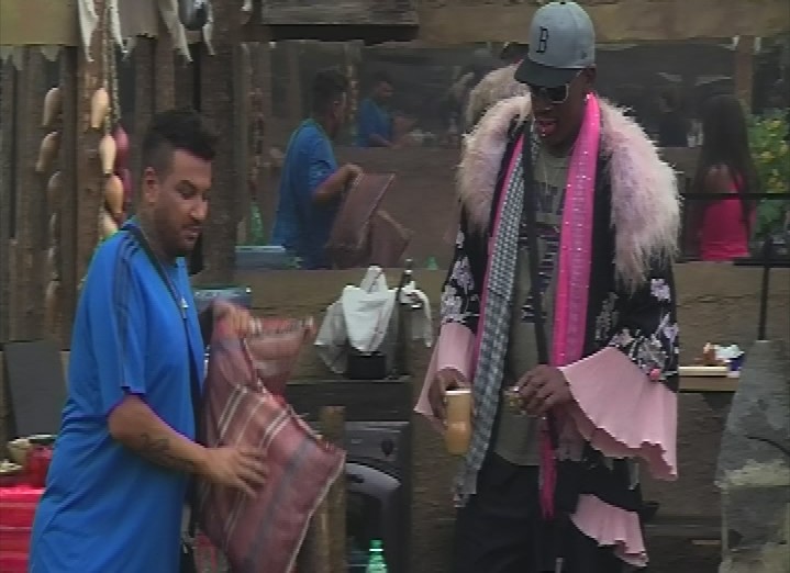 Dennis_Rodman_vliza_3.jpg