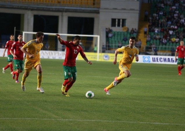 bojinov_kaz.jpg